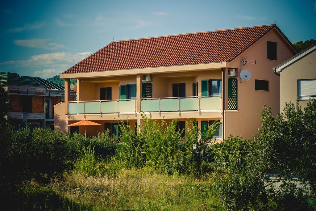 Apartments Dujic Tribalj Cameră foto